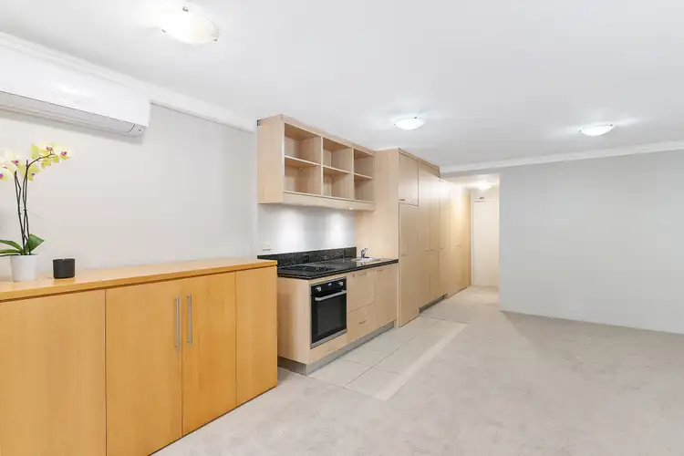 Third view of Homely studio listing, 6/19A Young Street, Neutral Bay NSW 2089