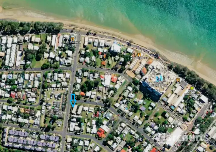2/1 King Street, Urangan QLD 4655
