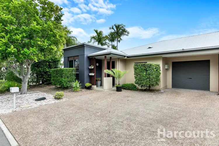 1/230 Pulgul Street, Urangan QLD 4655