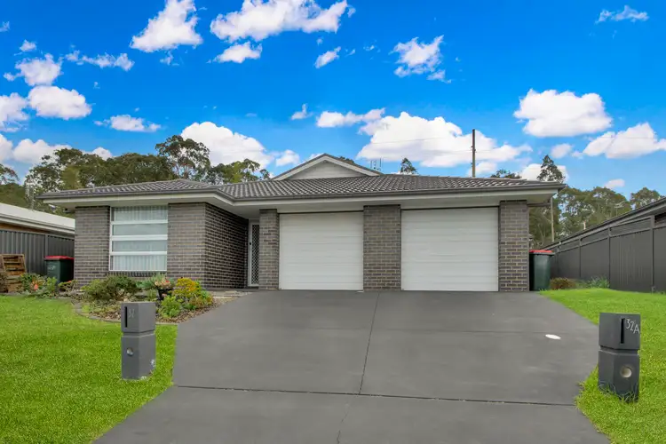 32 & 32A Morecambe Circuit, Thornton NSW 2322