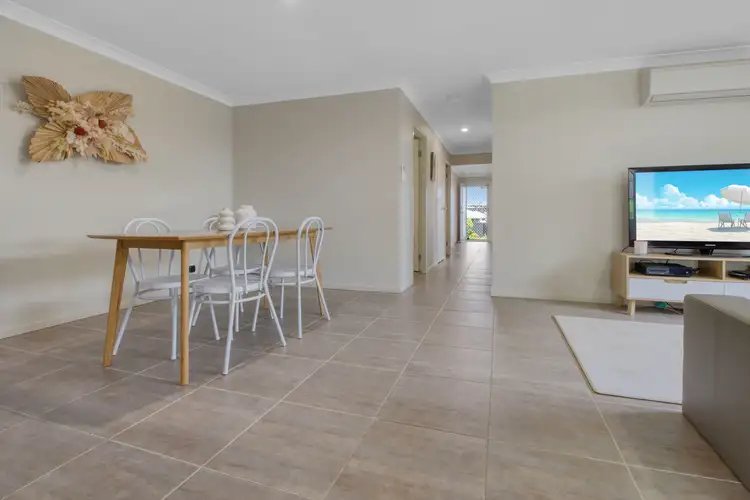 Sixth view of Homely semi-detached listing, 32 & 32A Morecambe Circuit, Thornton NSW 2322