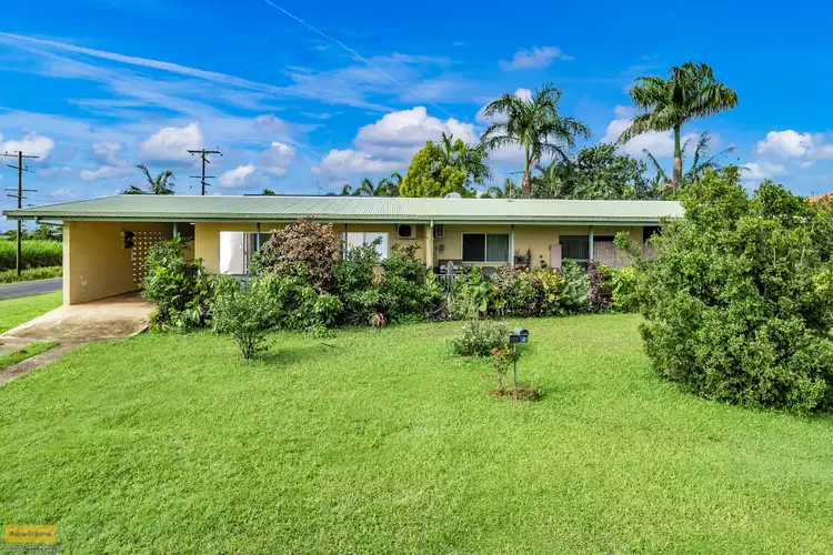 Second view of Homely semi-detached listing, 2 Highview Place, Belvedere QLD 4860