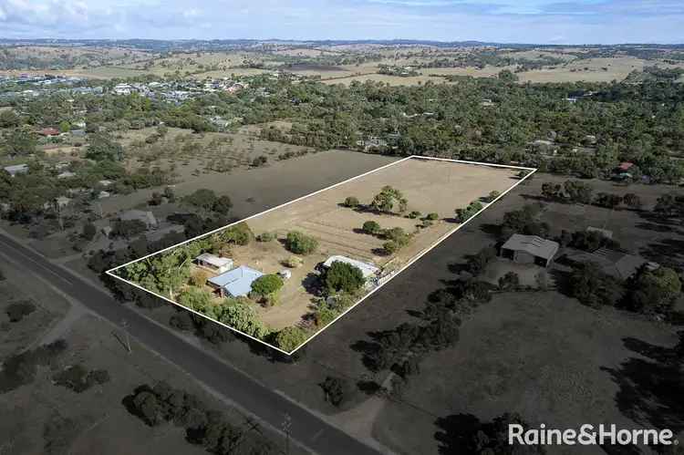 27 Avenue Road, Strathalbyn SA 5255