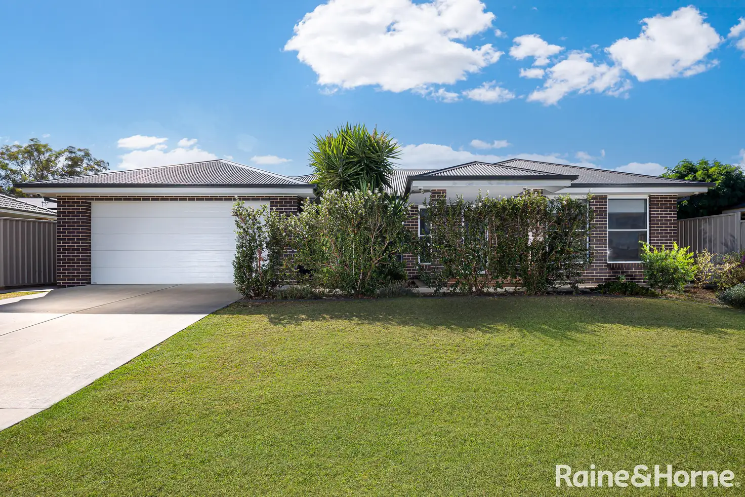 Main view of Homely house listing, 8 St Pauls Place, Gobbagombalin NSW 2650