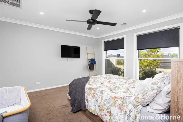 Fifth view of Homely house listing, 8 St Pauls Place, Gobbagombalin NSW 2650