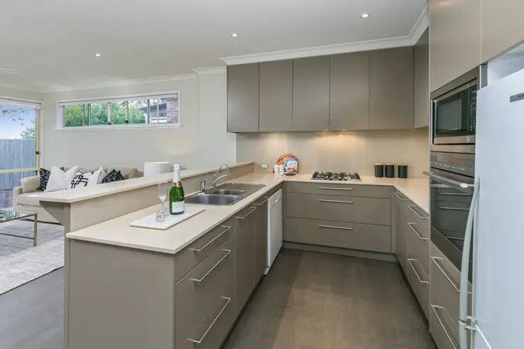 Fourth view of Homely house listing, 8 Reynolds Street, Cremorne NSW 2090