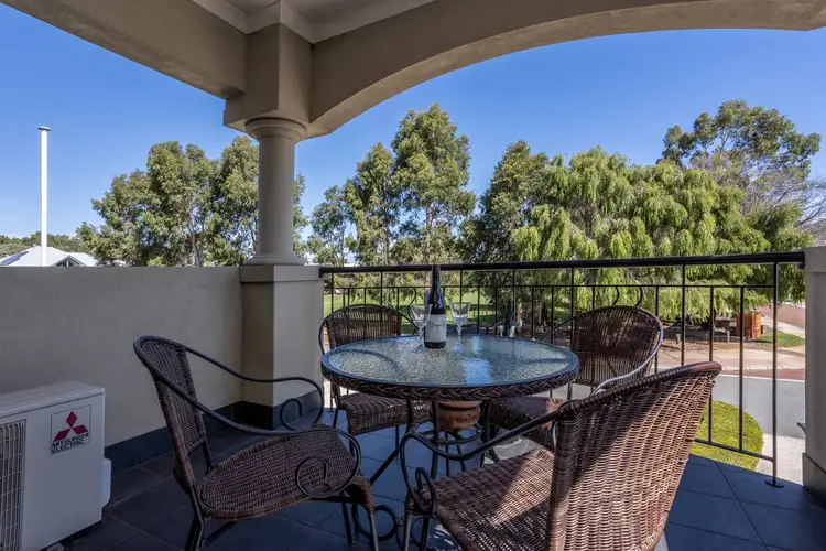 35 Rosewell Green, Wanneroo WA 6065