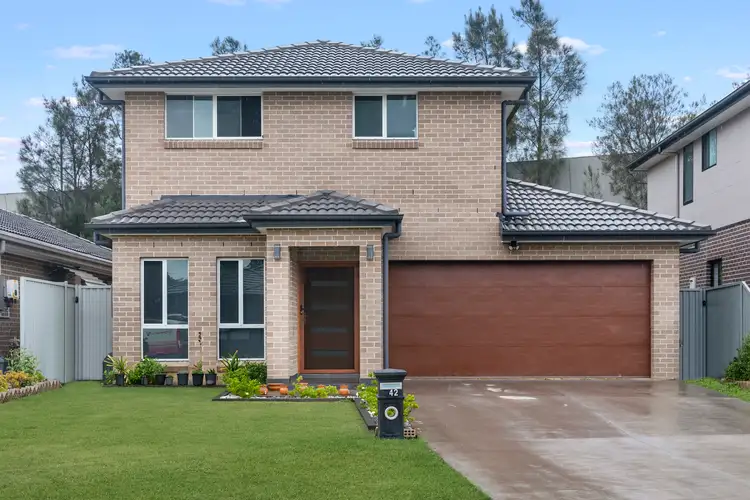 42 Government Rd, Hinchinbrook NSW 2168