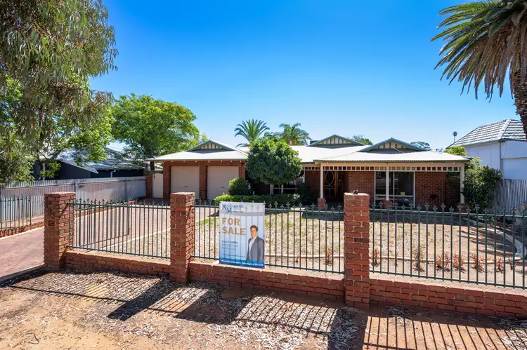 62 Lyall Street, Lamington WA 6430