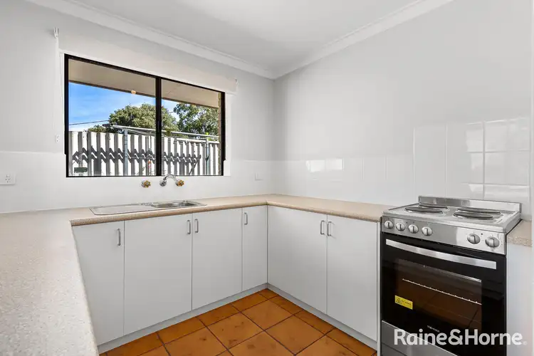 Fifth view of Homely semi-detached listing, 2/16 Gregory Road, Dawesville WA 6211