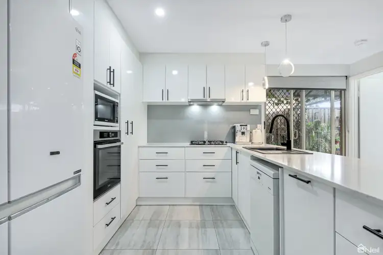 18 Starlight Pass, Seville Grove WA 6112