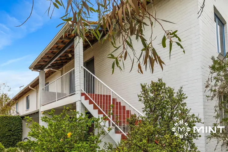 8/49 Petra Street, East Fremantle WA 6158