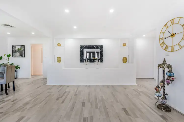 Fifth view of Homely house listing, 3a Rosa Place, West Hoxton NSW 2171