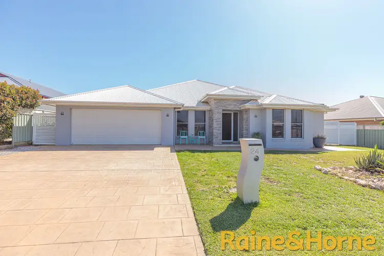 24 Ritz Place, Dubbo NSW 2830