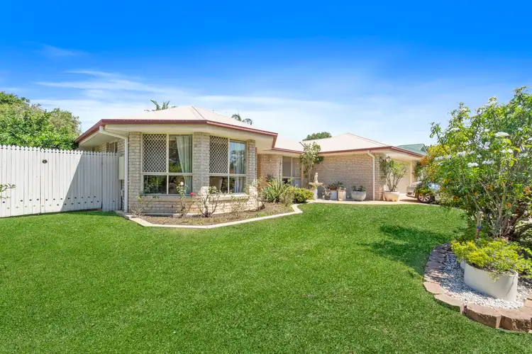 5 Crestwood Close, Ormiston QLD 4160