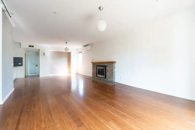 Second view of Homely townhouse listing, 1/139 Huntingdale Road, Oakleigh VIC 3166