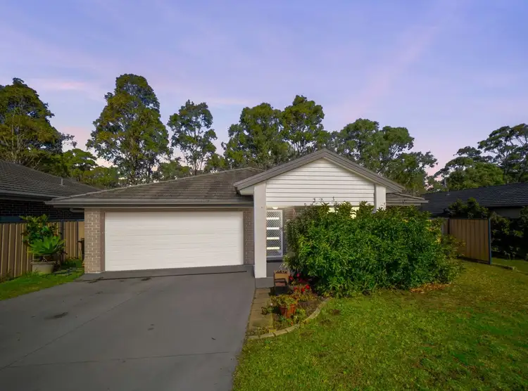 43 Trebbiano Drive, Cessnock NSW 2325