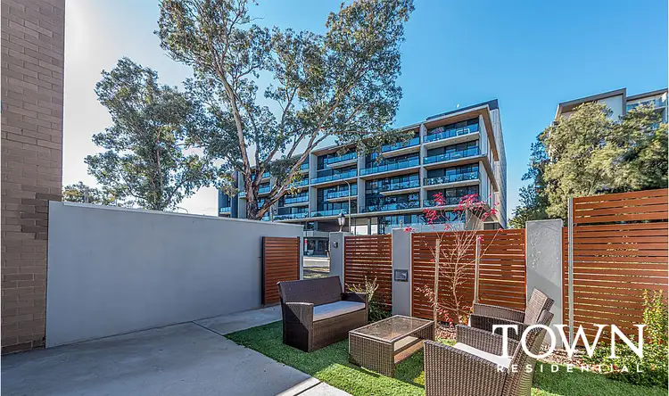 Main view of Homely townhouse listing, 4/5 David Street, O'connor ACT 2602