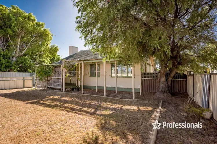 9 Rifle Range Road, Rangeway WA 6530