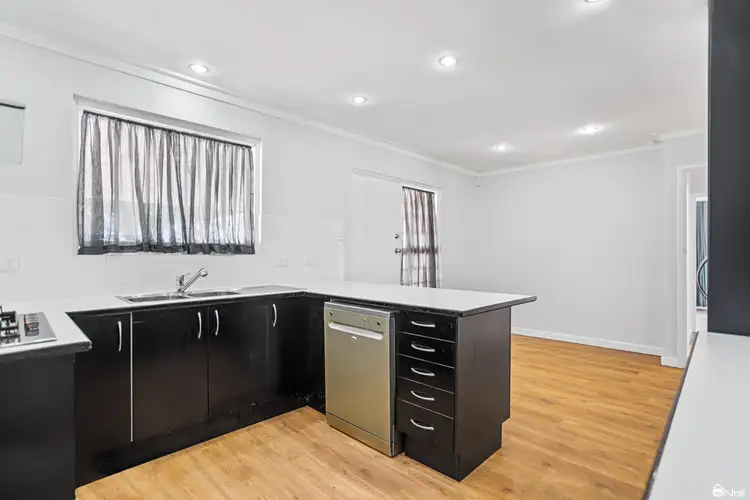 Sixth view of Homely house listing, 61 Amanda Drive, Camillo WA 6111