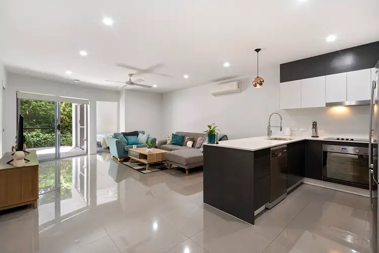 Second view of Homely unit listing, 10/16 Selborne Street, Mount Gravatt East QLD 4122