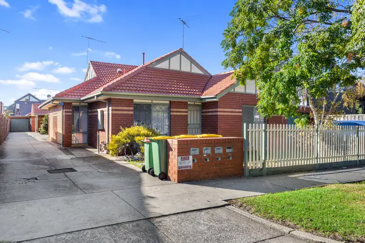 28 Hobbs Street
