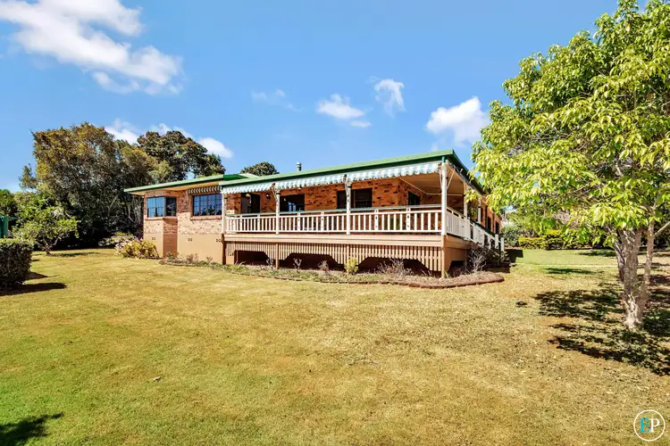7 Esplanade, Yungaburra QLD 4884