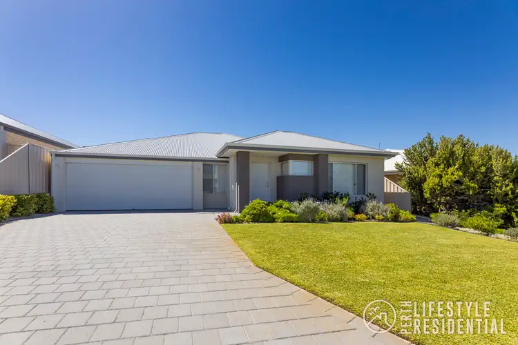 13 Dhufish Way, Two Rocks WA 6037