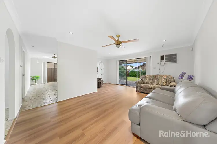 Sixth view of Homely house listing, 4 Adam Place, Macquarie Fields NSW 2564