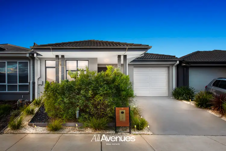 11 Galveston Road, Clyde VIC 3978