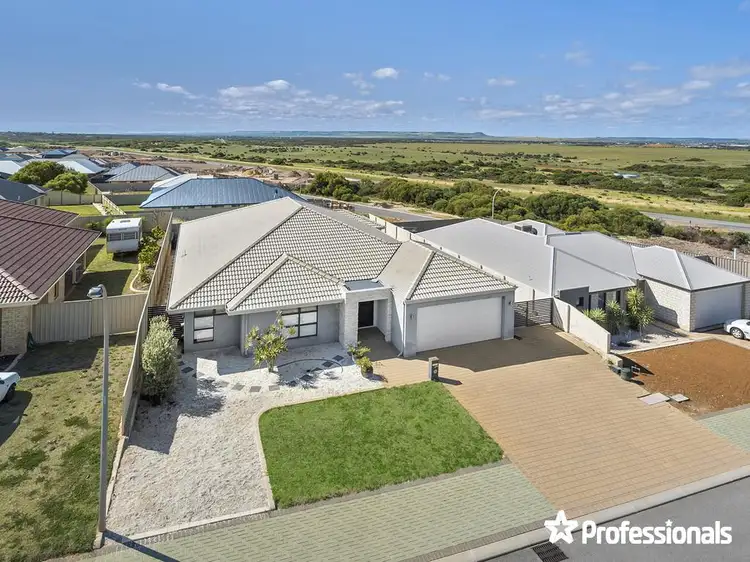 4 Alera Entrance, Wandina WA 6530