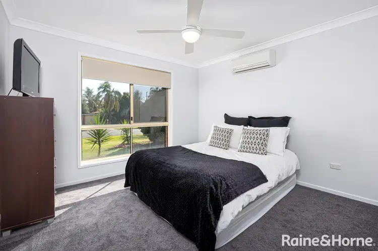 Fifth view of Homely house listing, 8 Bamarook Crescent, Glenfield Park NSW 2650