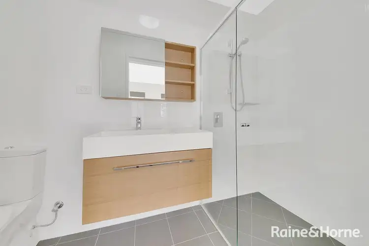 Sixth view of Homely unit listing, 18/7 VIEW STREET, West Gladstone QLD 4680