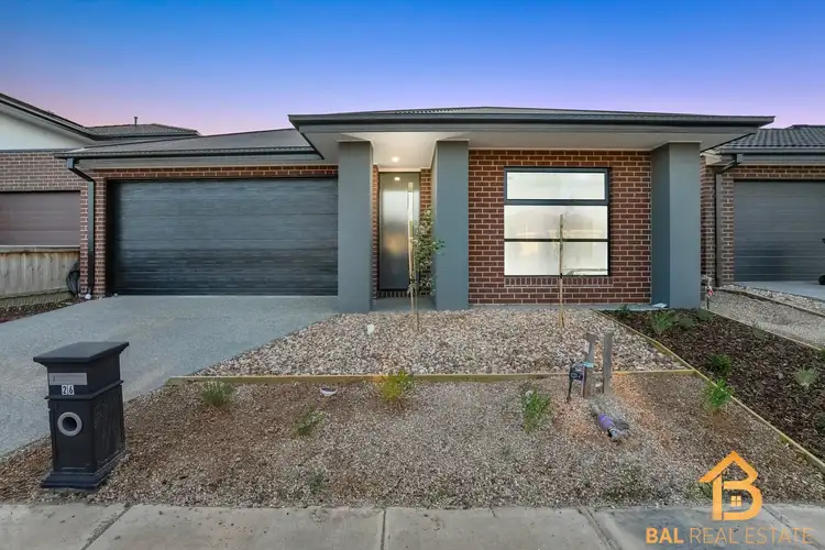 26 Isla Street