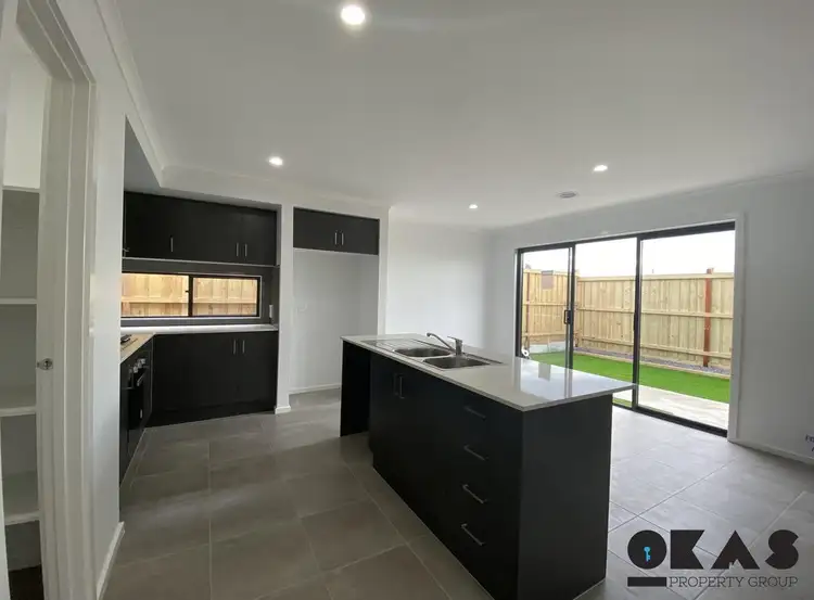 19 Sanctum Drive, Weir Views VIC 3338