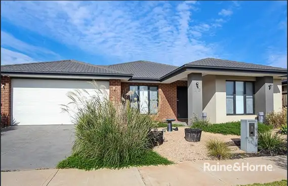 23 Mulholland  Drive, Tarneit VIC 3029