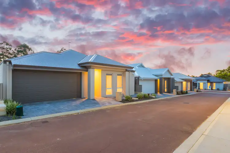 16 Vigneta Place, Kelmscott WA 6111