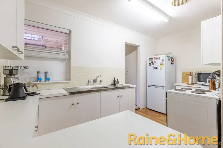 Third view of Homely unit listing, 5/7-9 George Street, Dubbo NSW 2830