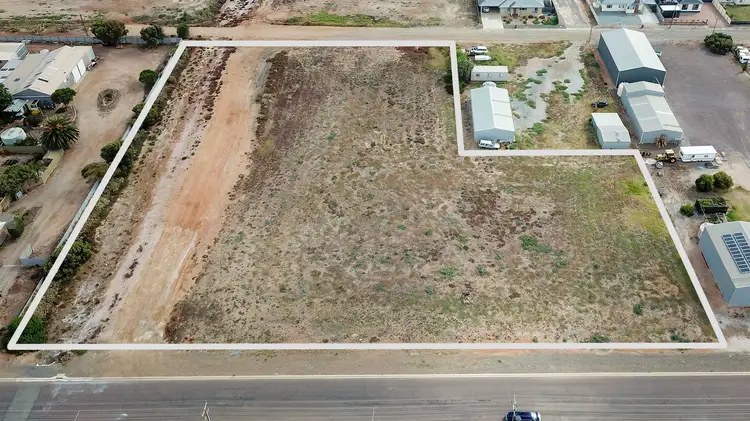 8 Church Street, Tumby Bay SA 5605