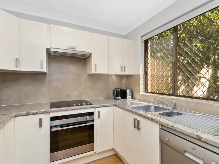 Sixth view of Homely house listing, 2/287 Canning Highway, Como WA 6152