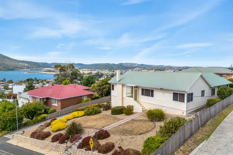 1/17 Tilyard Street, Montrose TAS 7010