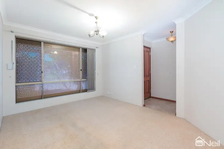 Seventh view of Homely house listing, 5 Kara Court, Seville Grove WA 6112