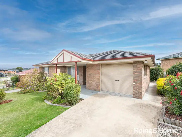 507 Village Drive, Kingston TAS 7050