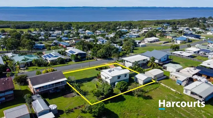 Second view of Homely house listing, 7 Curlew Terrace, River Heads QLD 4655