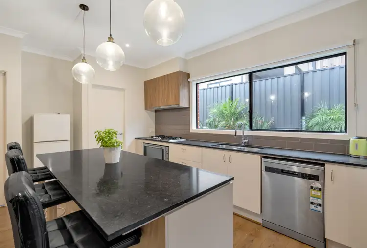 Fifth view of Homely house listing, 12 Water Lily Circuit, Craigieburn VIC 3064