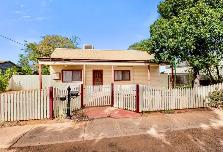 56 Dwyer Street