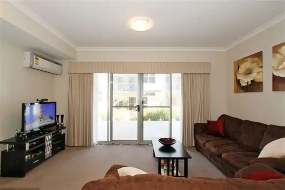 Fourth view of Homely apartment listing, 42/6 Ibera Way, Success WA 6164