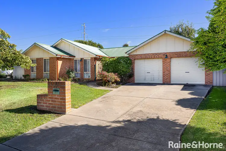 20 Otama Street, Glenfield Park NSW 2650