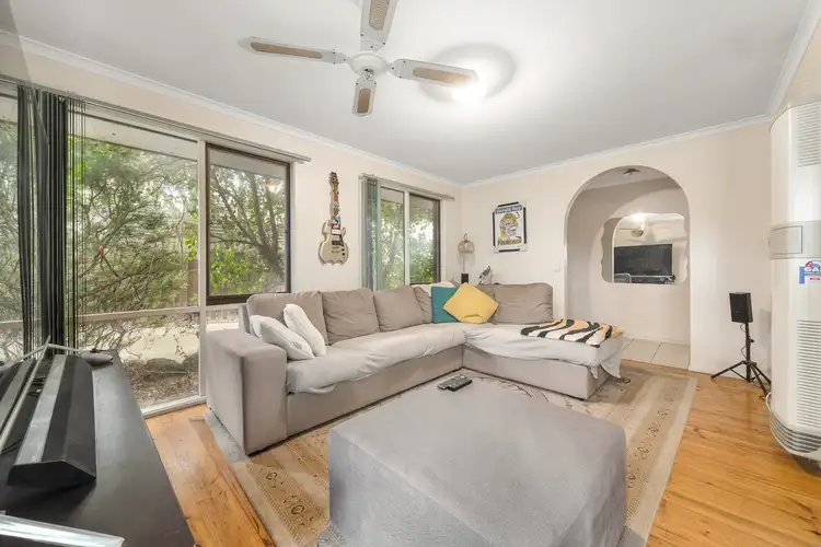 42 Broderick Road, Carrum Downs VIC 3201
