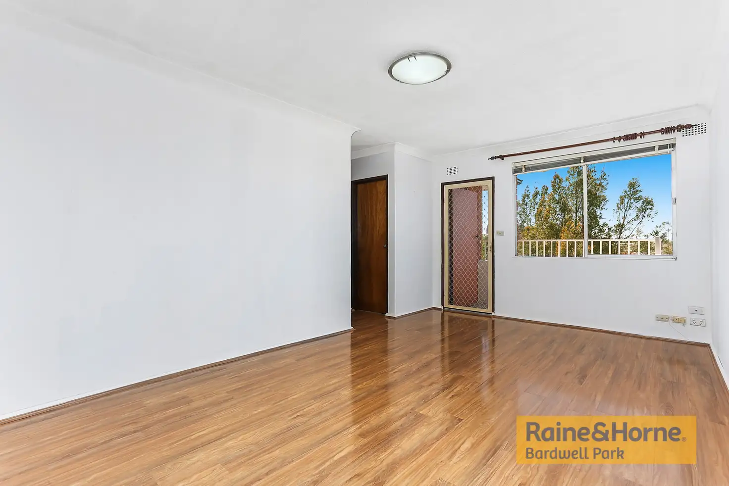 Main view of Homely unit listing, 21/5 Phillip Street, Roselands NSW 2196